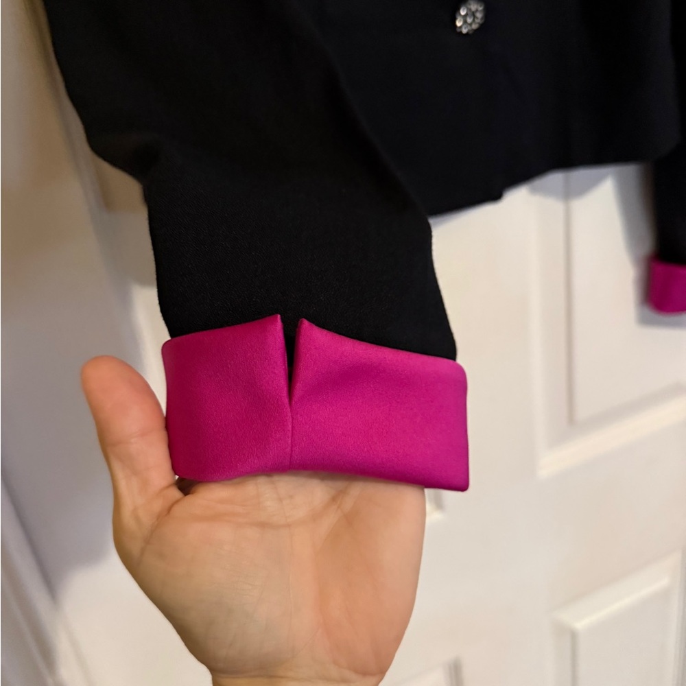 Vintage 1990’s Jessica Howard Blazer with Fuchsia Trim - Picture 3 of 8